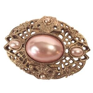 Elegant Faux Pearl Brooch Gold-Tone Mauve Coral Vintage